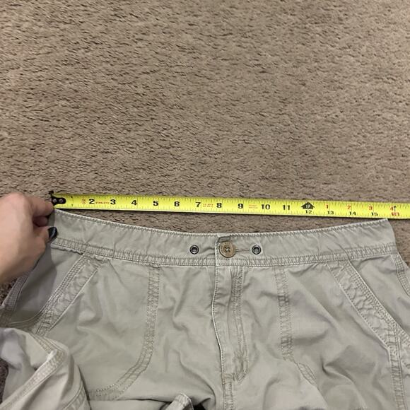 Nike ACG Khaki Cargo Capri Pants Size Tag Cut Waist Measures 31” Inseam 16” - Picture 6 of 8